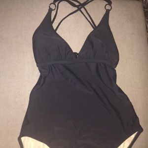 One piece bathing suit